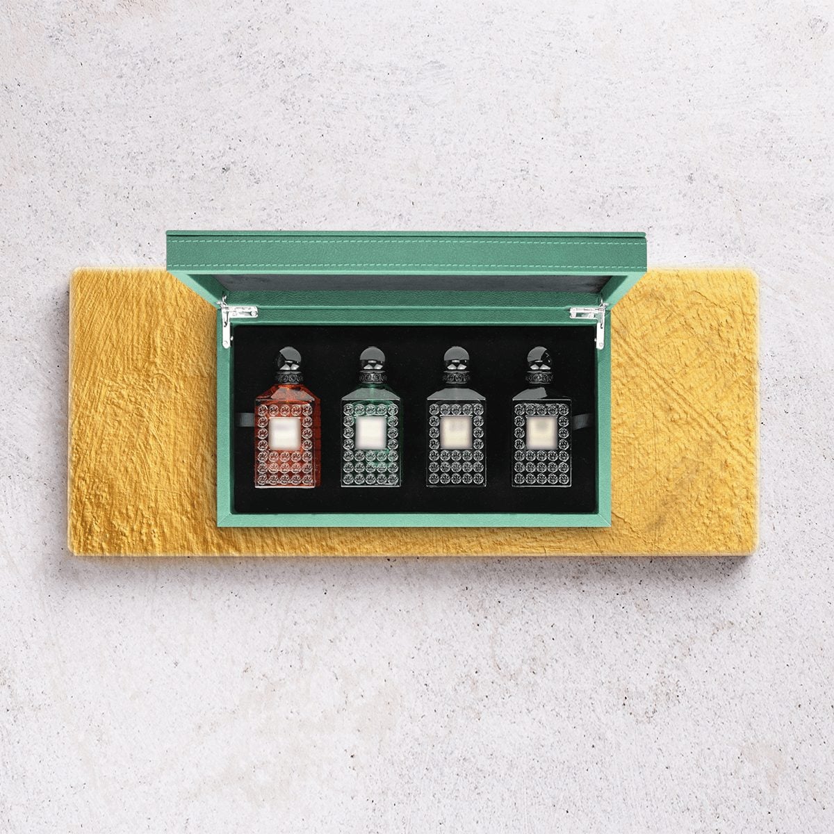 Luxury Perfume Box – 125ml x4